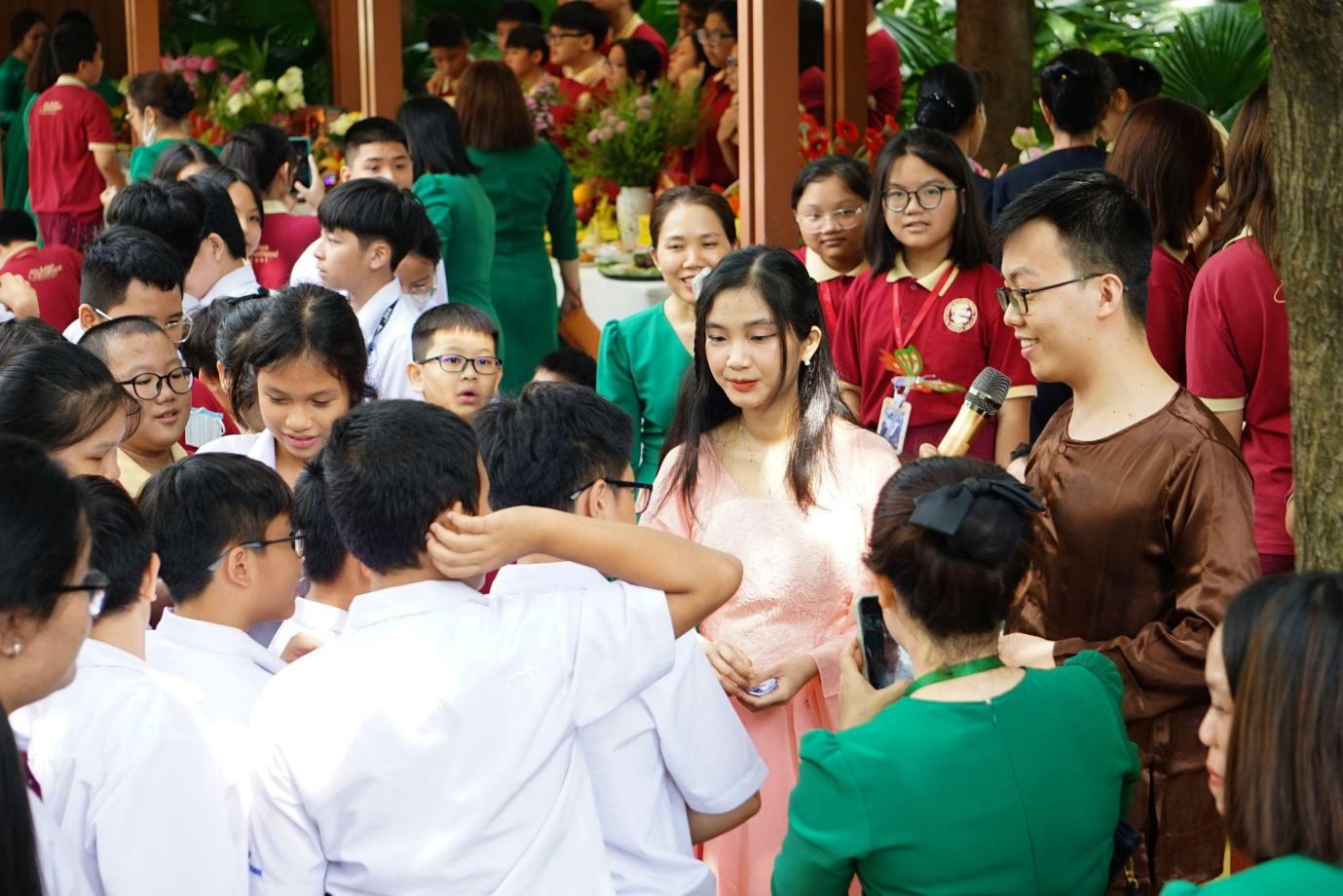 Học sinh Asian School trải nghiệm mùa Tết Trung thu đáng nhớ