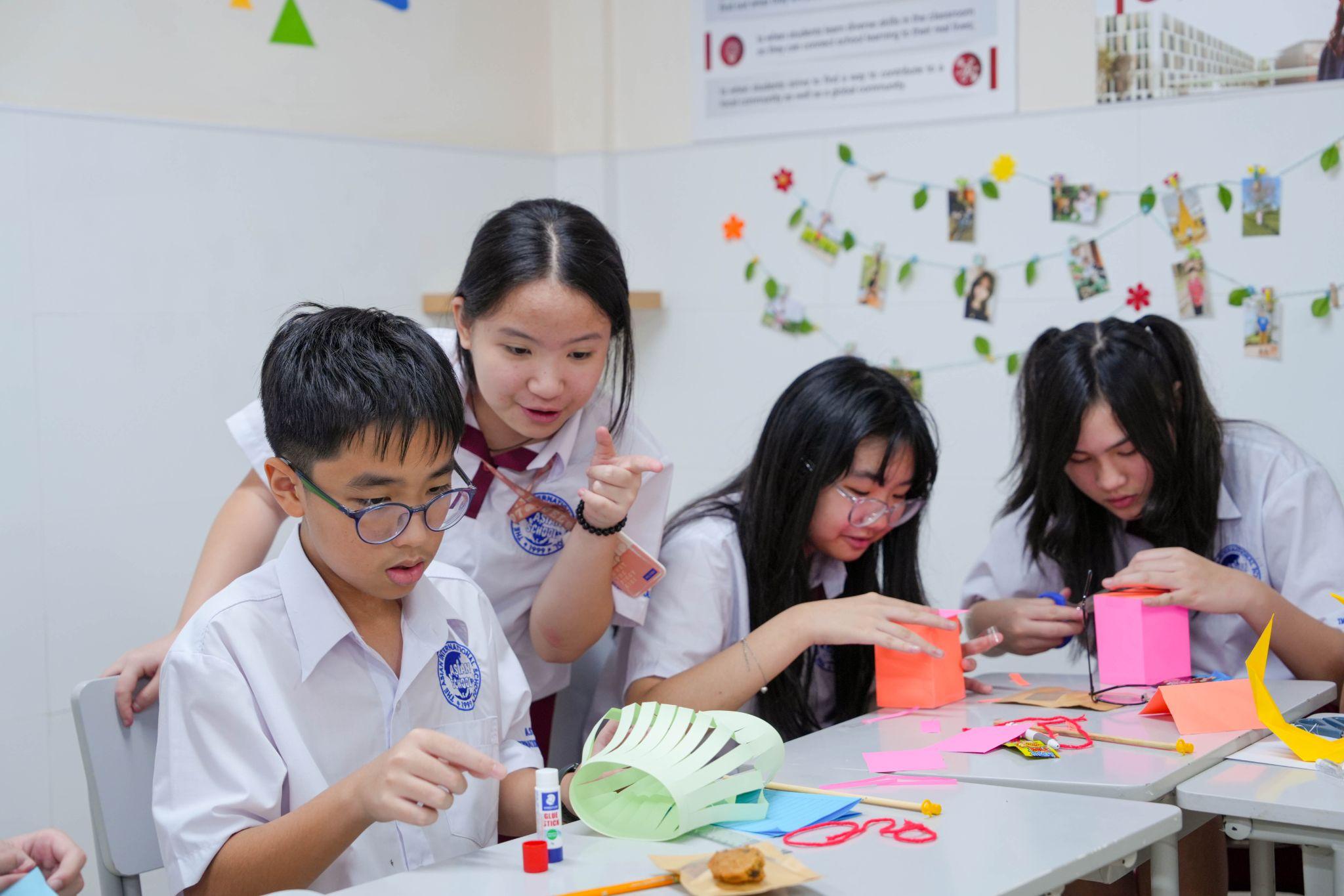 Sắc màu Trung thu lan tỏa khắp Asian School