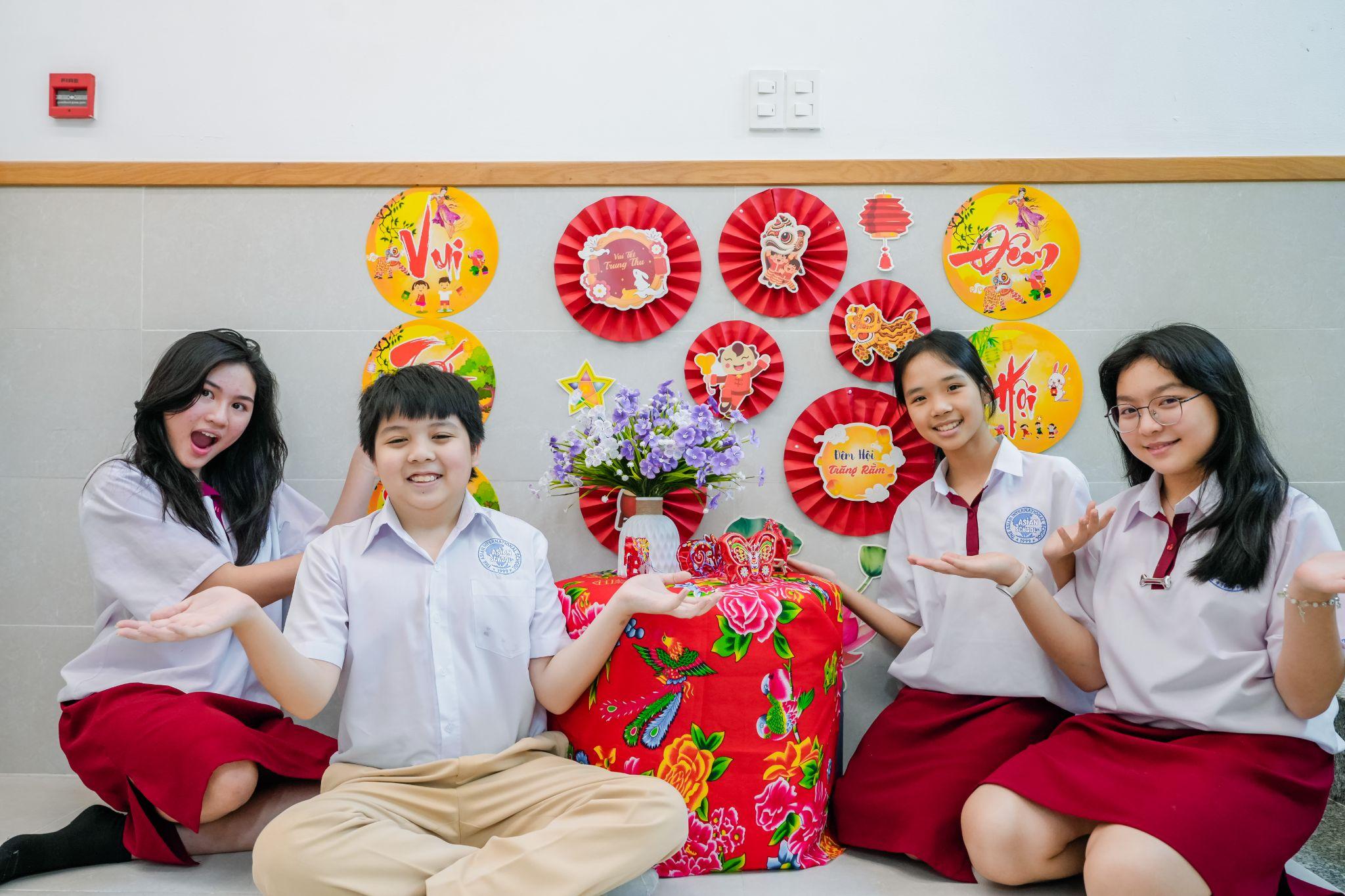Sắc màu Trung thu lan tỏa khắp Asian School