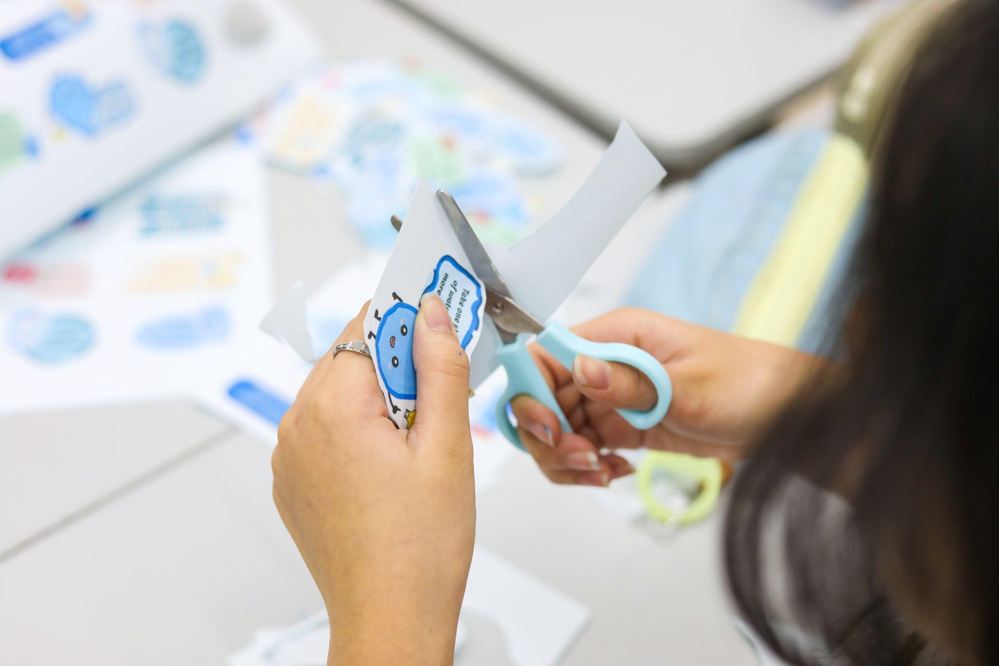 Kết nối tri thức và trách nhiệm xã hội qua chương trình Service Learning